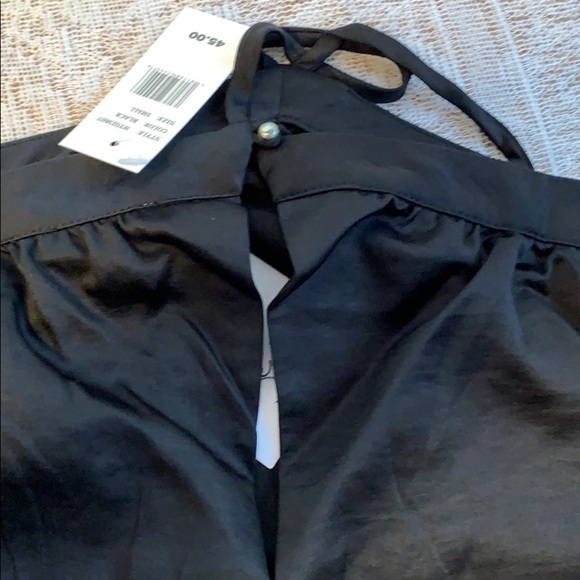 NEW! Love, Fire Split Sleeve Cold Shoulder Top Size Small Black - Picture 6 of 8